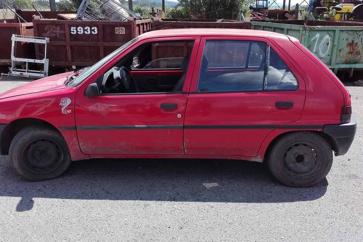 Peugeot 106