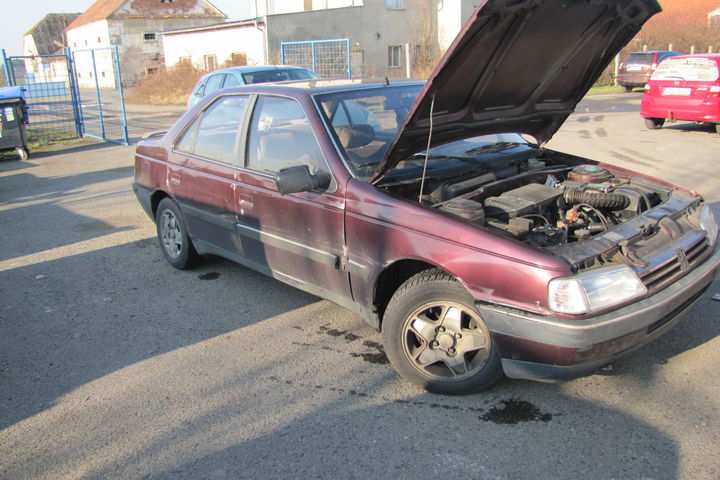 Peugeot 405