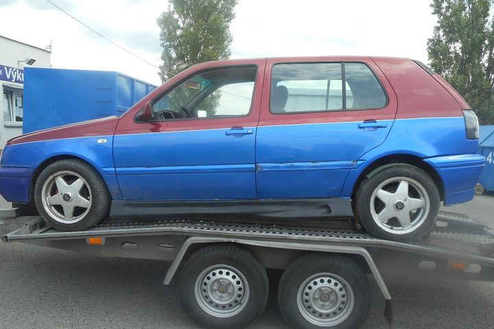 VW Golf