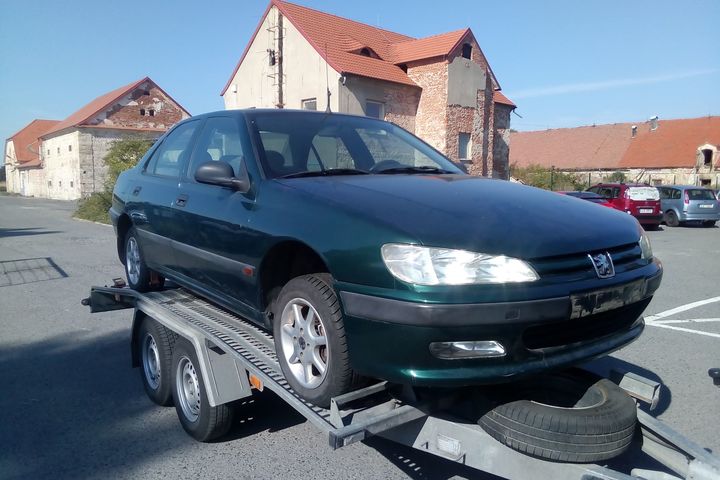 Peugeot 406