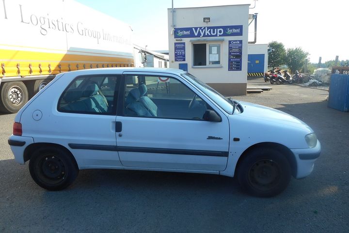 Peugeot 106