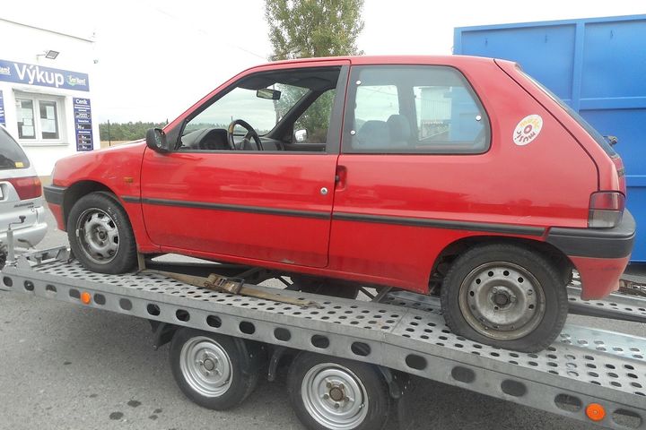 Peugeot 106