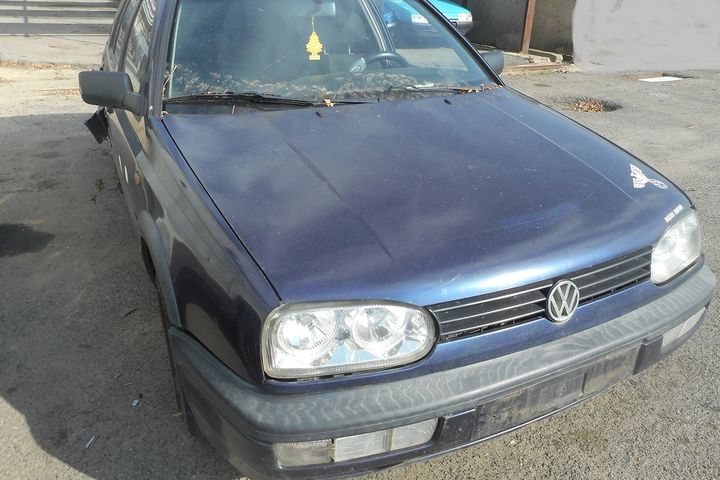 VW Golf Variant