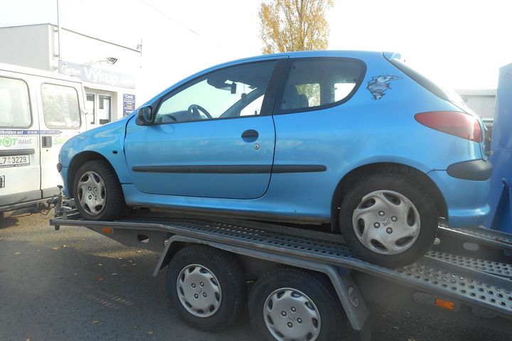 Peugeot 206