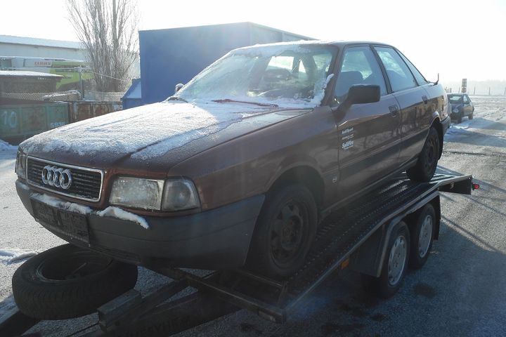 Audi 80, 1.8 benzín, 66kW, r.v. 1988