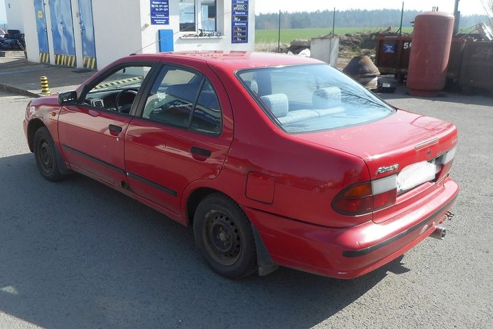 Nissan Almera