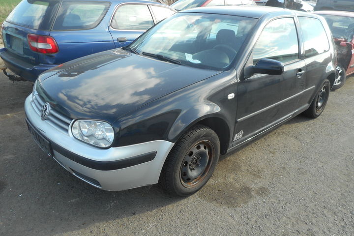 VW Golf IV