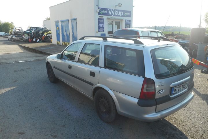 Opel Vectra Caravan