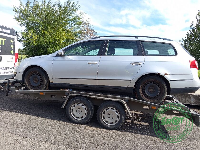 VOLKSWAGEN PASSAT VARIANT, R. 2007, 2.0 DSG, 103KW

