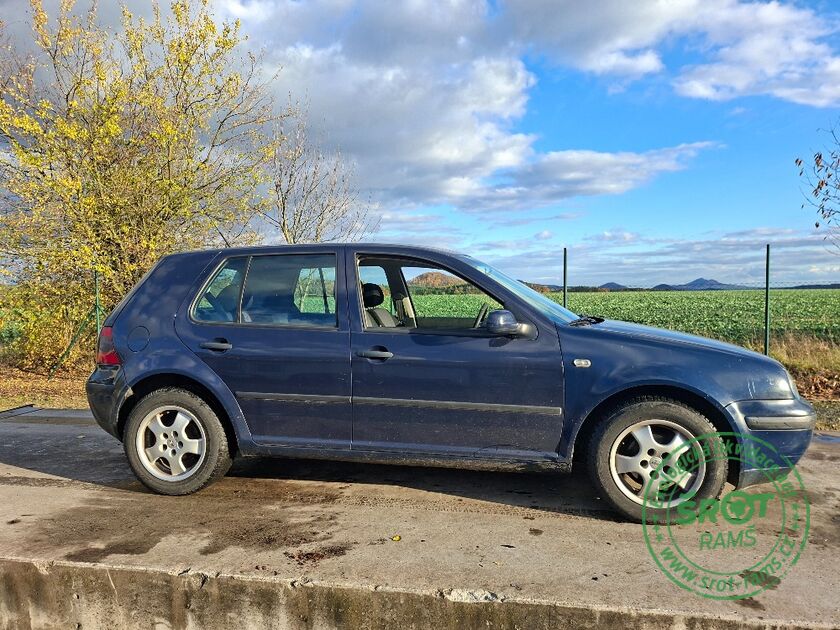 VOLKSWAGEN GOLF, R.2001, 1.4, 83KW
