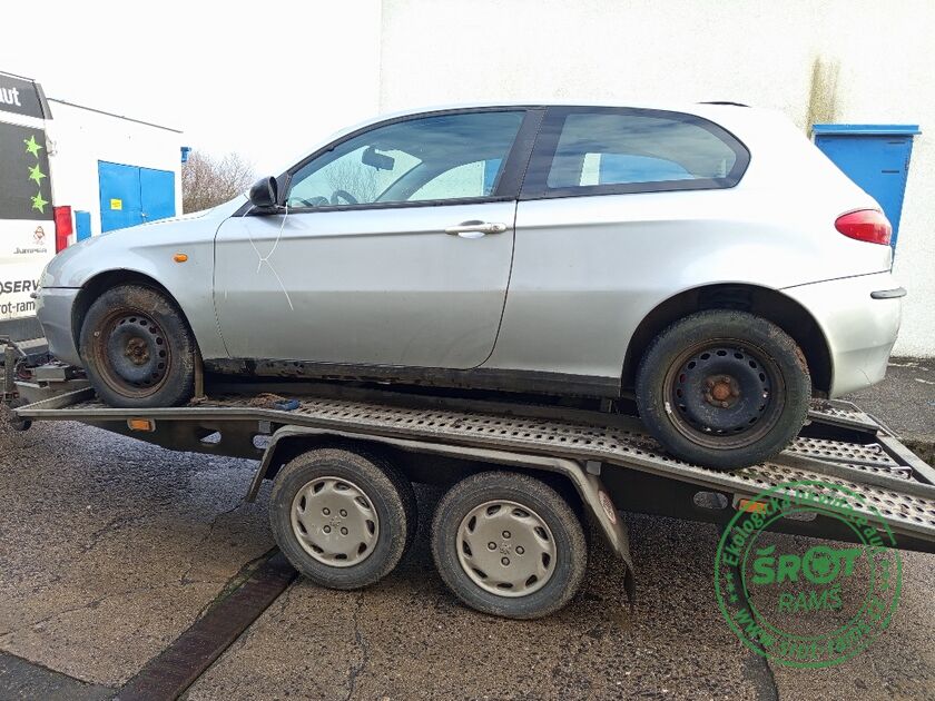 ALFA ROMEO 147, R.2003, 1.9 JTD, 103KW
