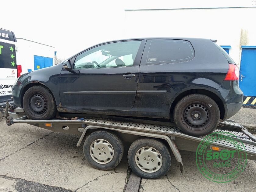 VOLKSWAGEN GOLF, R.2006, 1.4, 55KW
