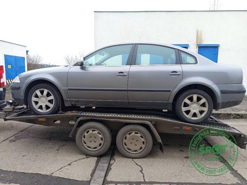 VOLKSWAGEN PASSAT, R.:2004, 2.0, 100KW
