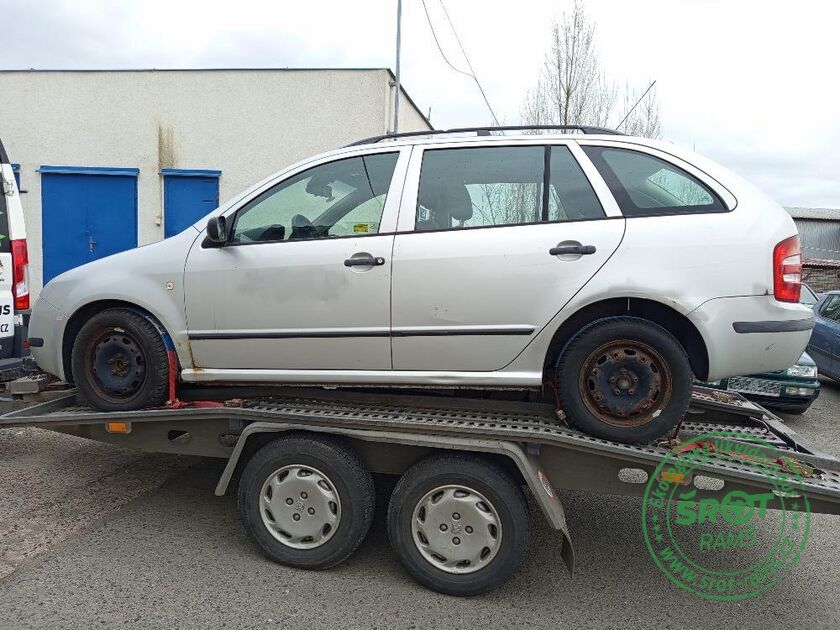 ŠKODA FABIA COMBI, R. 2002, 50 KW, 1.4