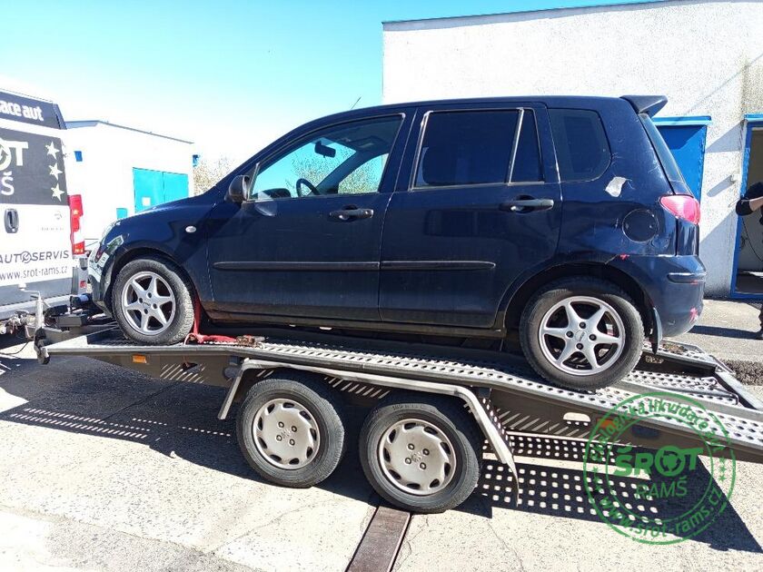 MAZDA 2, R. 2005, 55 KW, 1.2