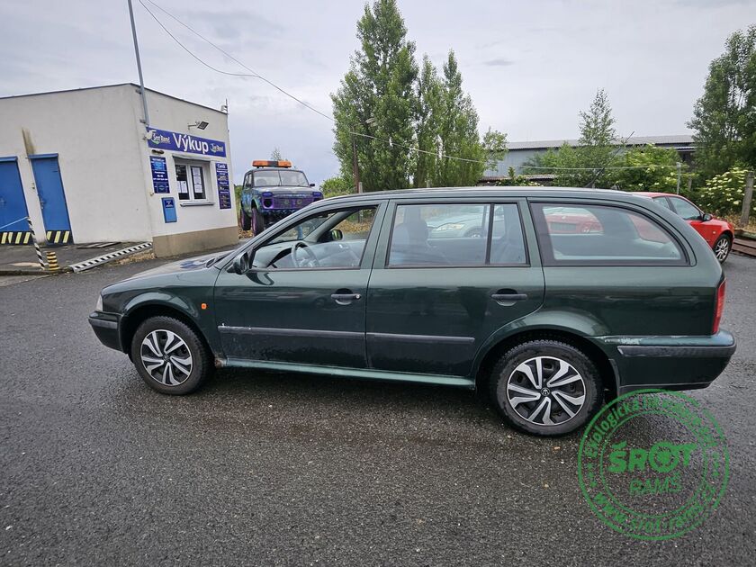 ŠKODA OCTAVIA COMBI, R. 2000, 74 KW, 1.6, TYP: AKL
